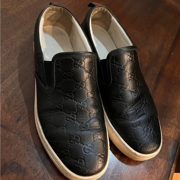 Gucci Guccissima Black Embossed Men's slip ons - Picture 7 of 10